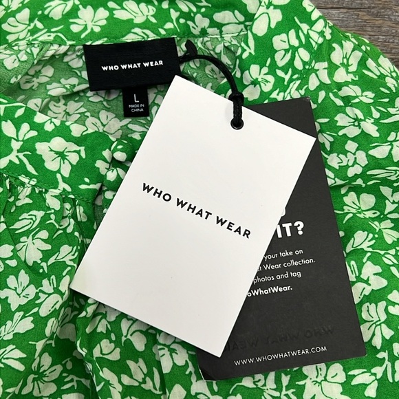 NWT Who What Wear High Keyhole Neck Floral Blouse Size Large - Picture 7 of 11